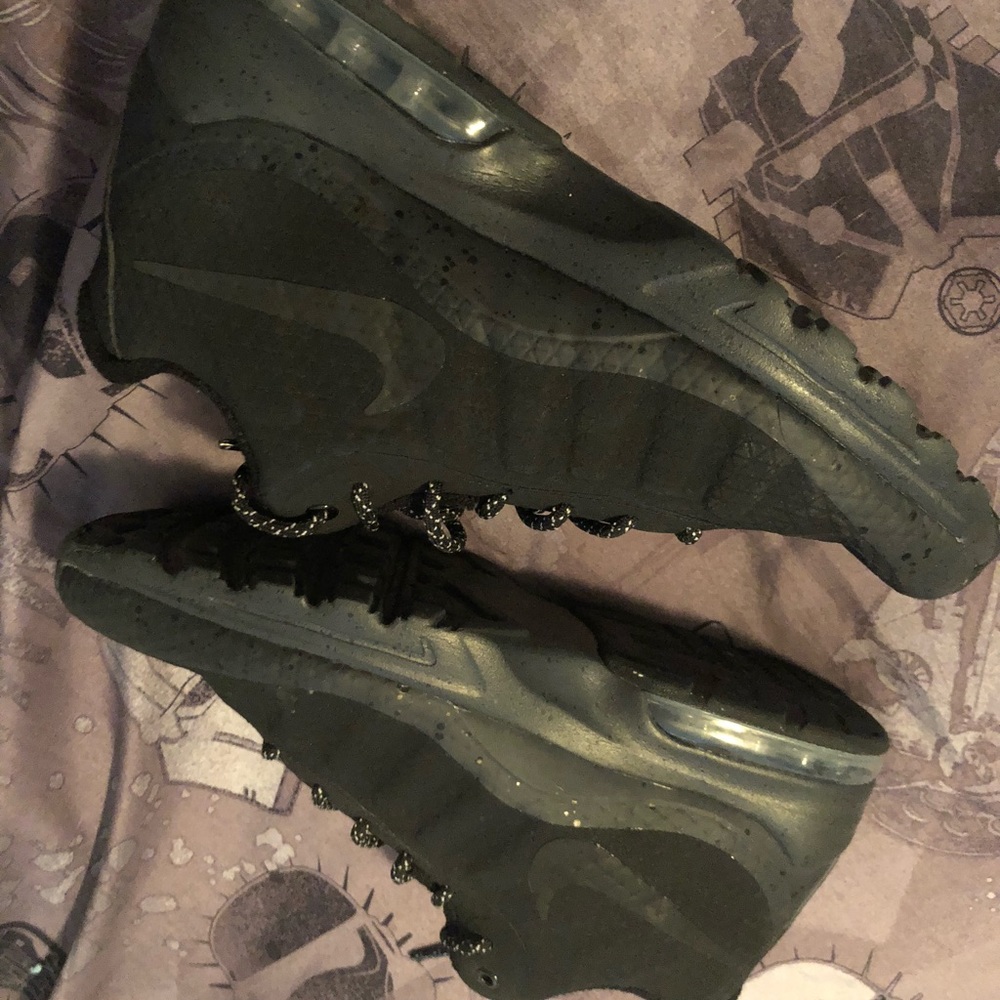 Air max 95 invigor all black